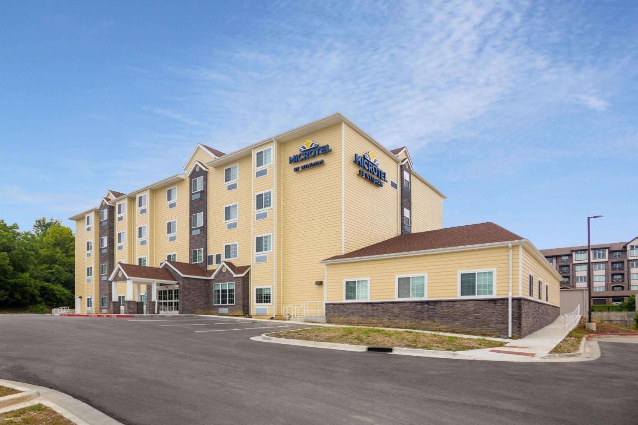 Microtel Inn & Suites By Wyndham Liberty Ne Kansas City Area Exterior foto
