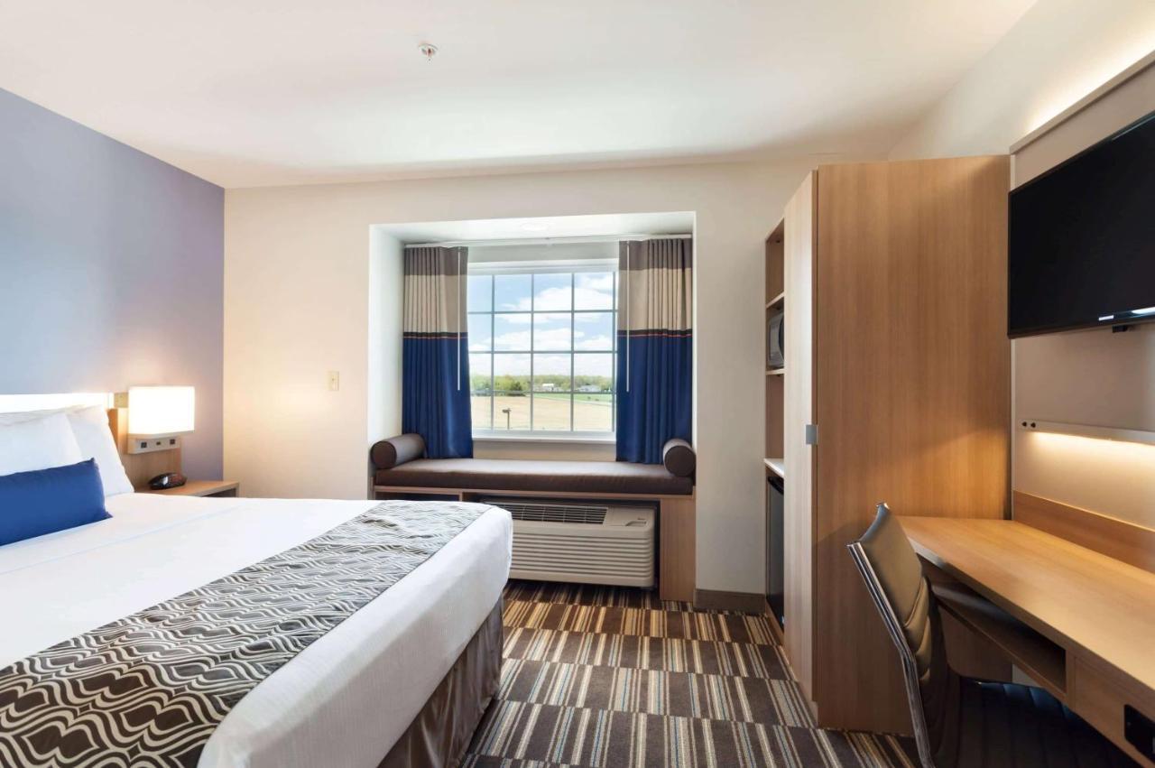 Microtel Inn & Suites By Wyndham Liberty Ne Kansas City Area Exterior foto